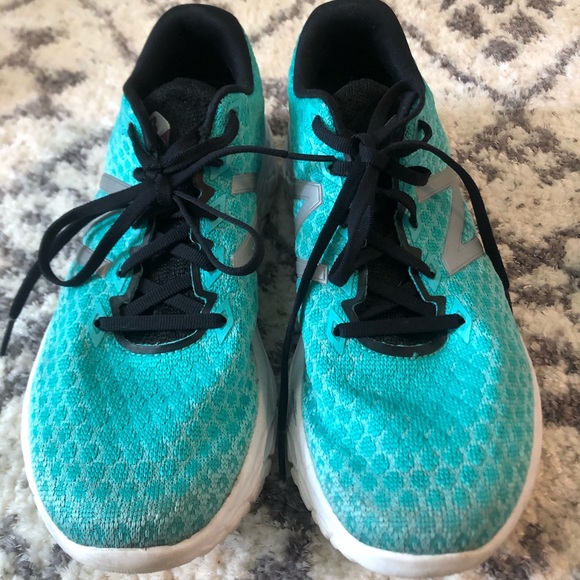 New balance fresh foam beacon running sneakers - Picture 3 of 8